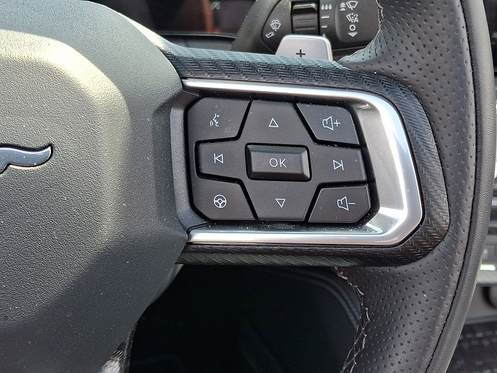 Used 2024 Ford Mustang GT Premium RWD image 21