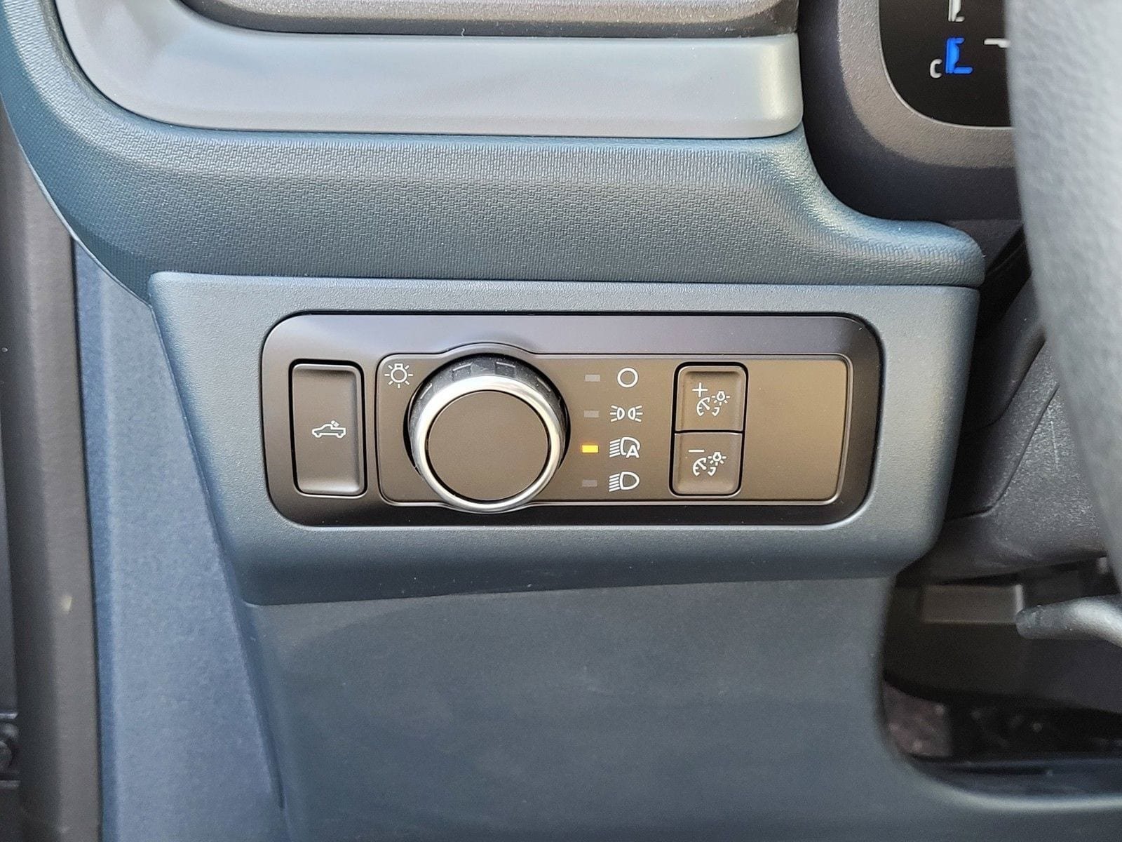 New 2026 Ford Maverick XL AWD/4WD image 15