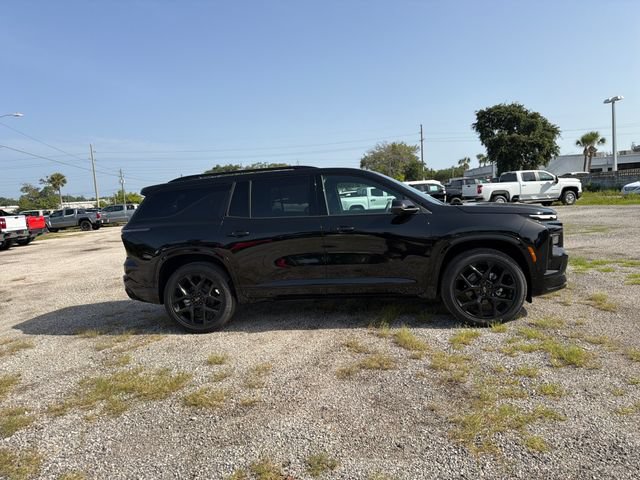New 2026 Chevrolet Traverse RS w/ LPO, Floor Liner Package FWD image 16