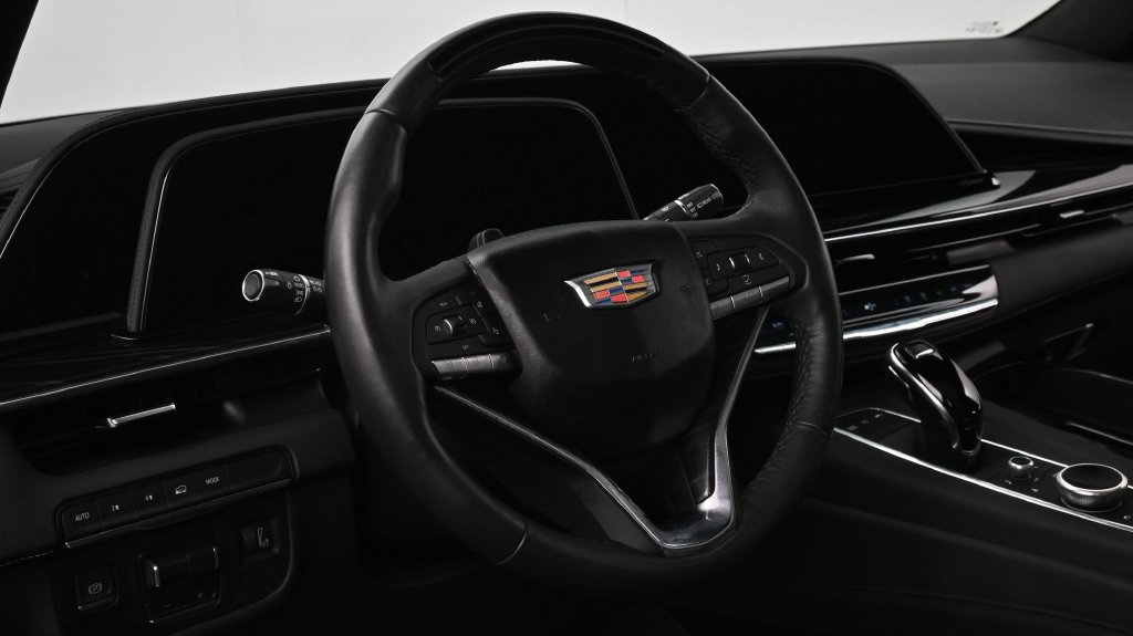 Used 2023 Cadillac Escalade Sport w/ LPO, ONYX Package AWD/4WD image 9
