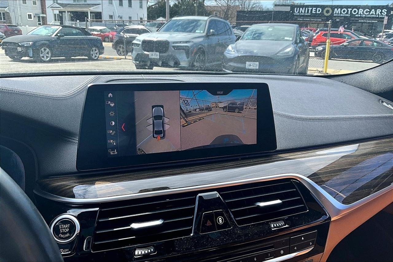 Used 2019 BMW M550i xDrive AWD/4WD image 14