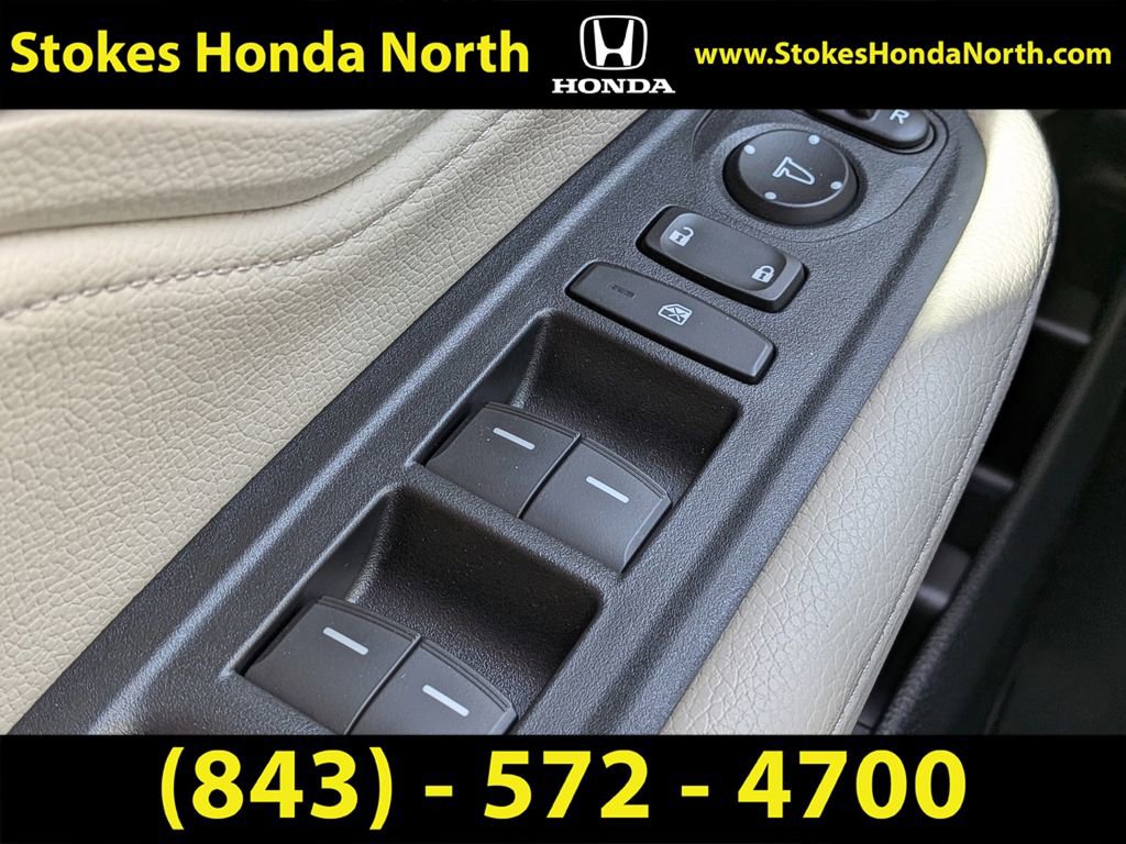 Certified 2025 Honda Odyssey Touring image 29
