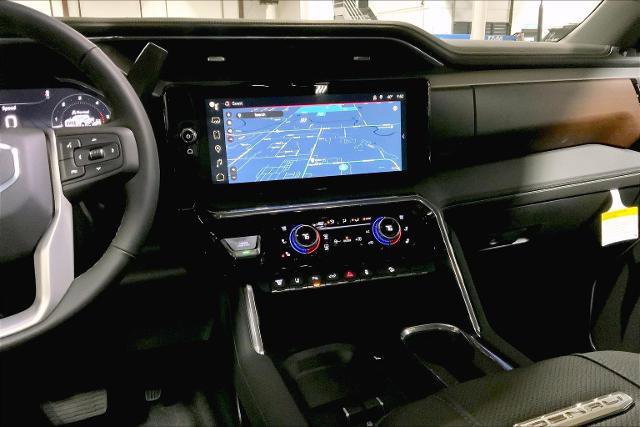 New 2026 GMC Sierra 2500 Denali w/ Denali Reserve Package AWD/4WD image 5