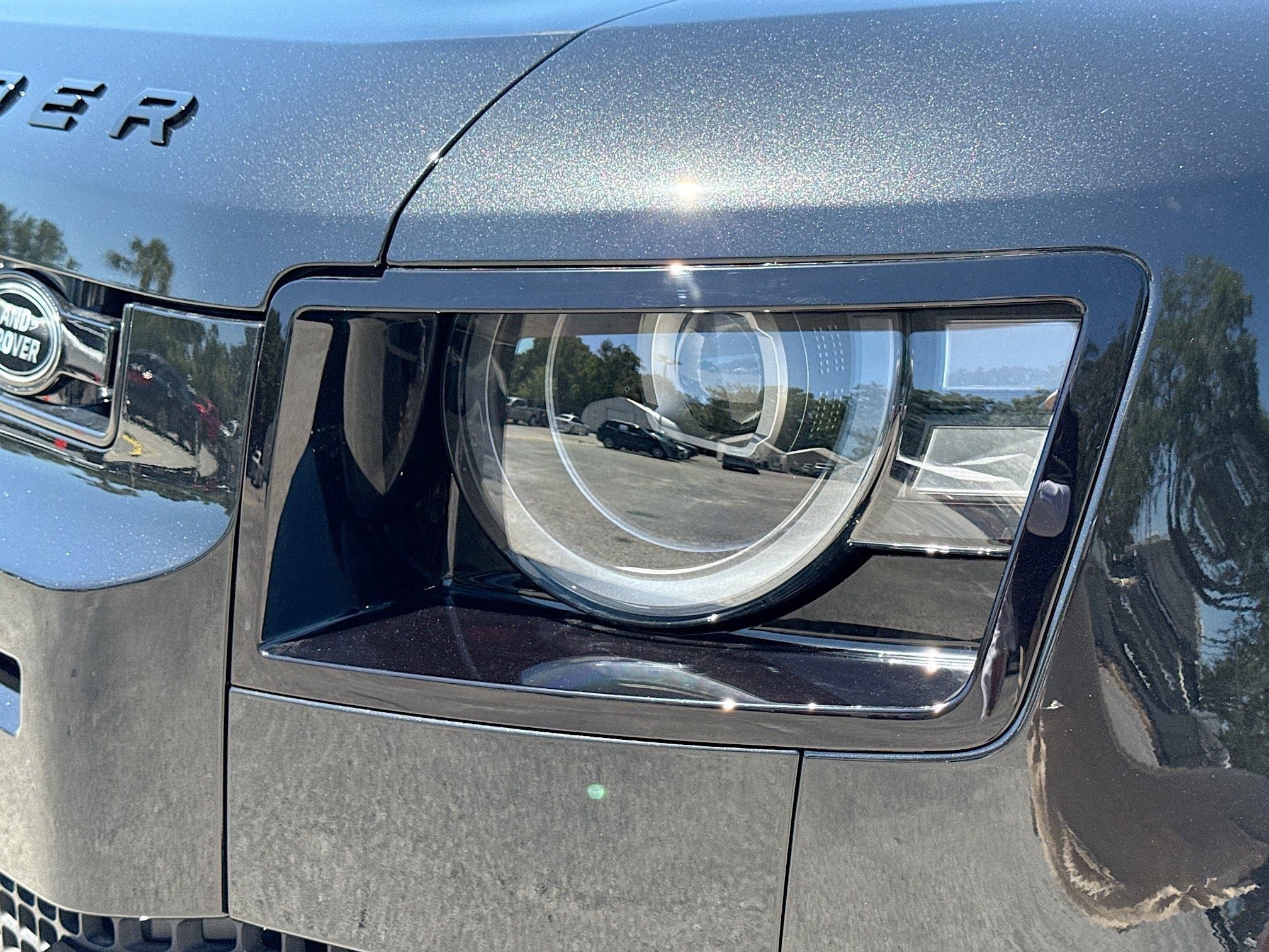New 2026 Land Rover Defender 130 X AWD/4WD image 9