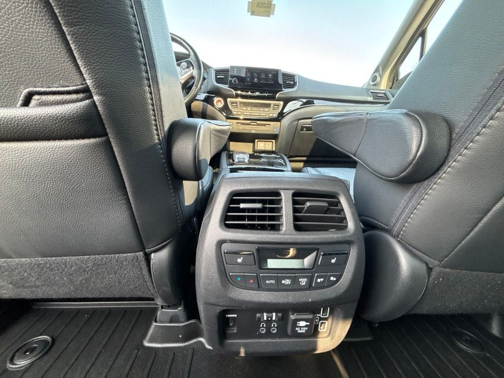 Used 2019 Honda Pilot Elite image 28