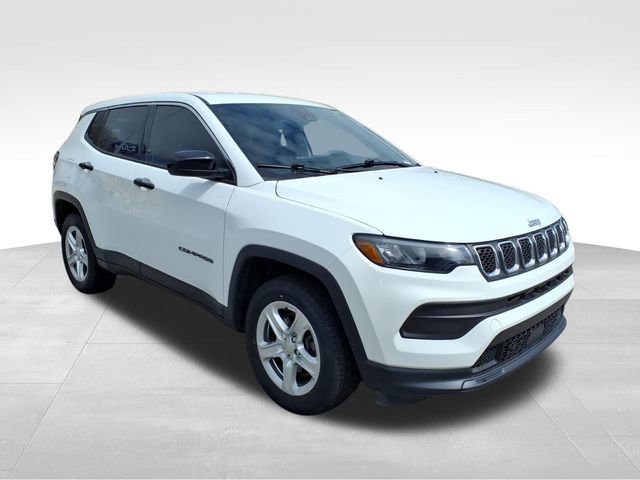 Used 2023 Jeep Compass Sport image 11