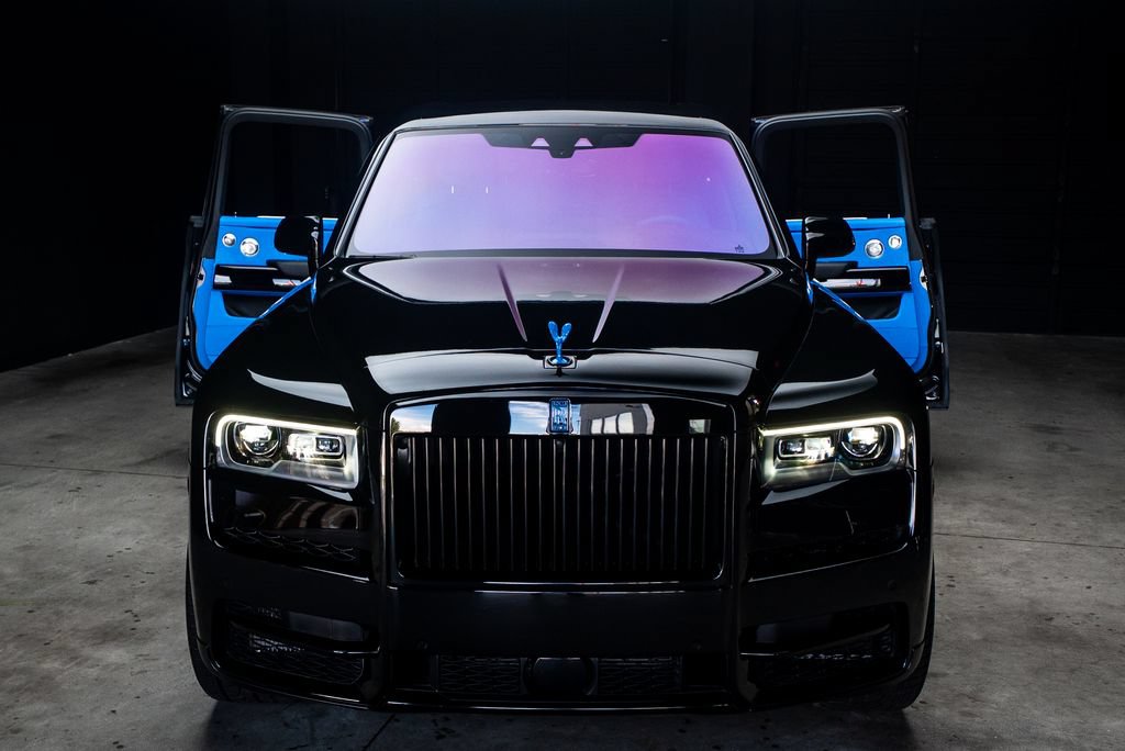 Used 2022 Rolls-Royce Cullinan w/ Cullinan Package AWD/4WD image 4