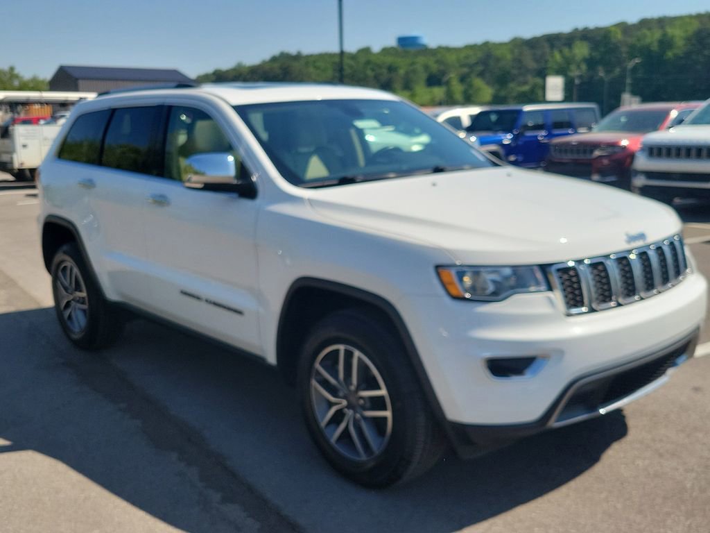 Used 2021 Jeep Grand Cherokee Limited AWD/4WD image 1