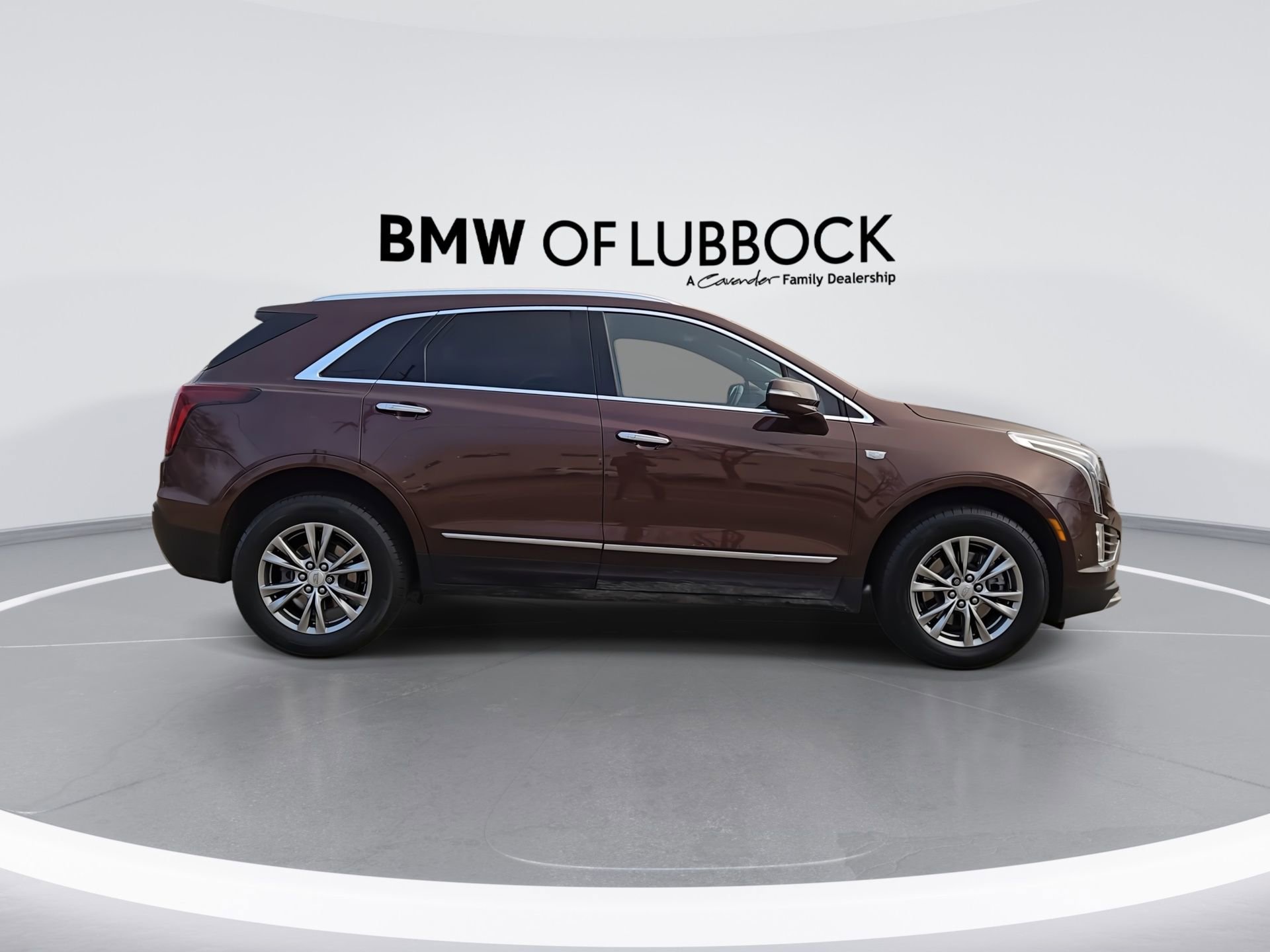 Used 2022 Cadillac XT5 Premium Luxury w/ Technology Package image 9
