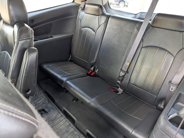 Used 2015 Chevrolet Traverse LTZ image 20