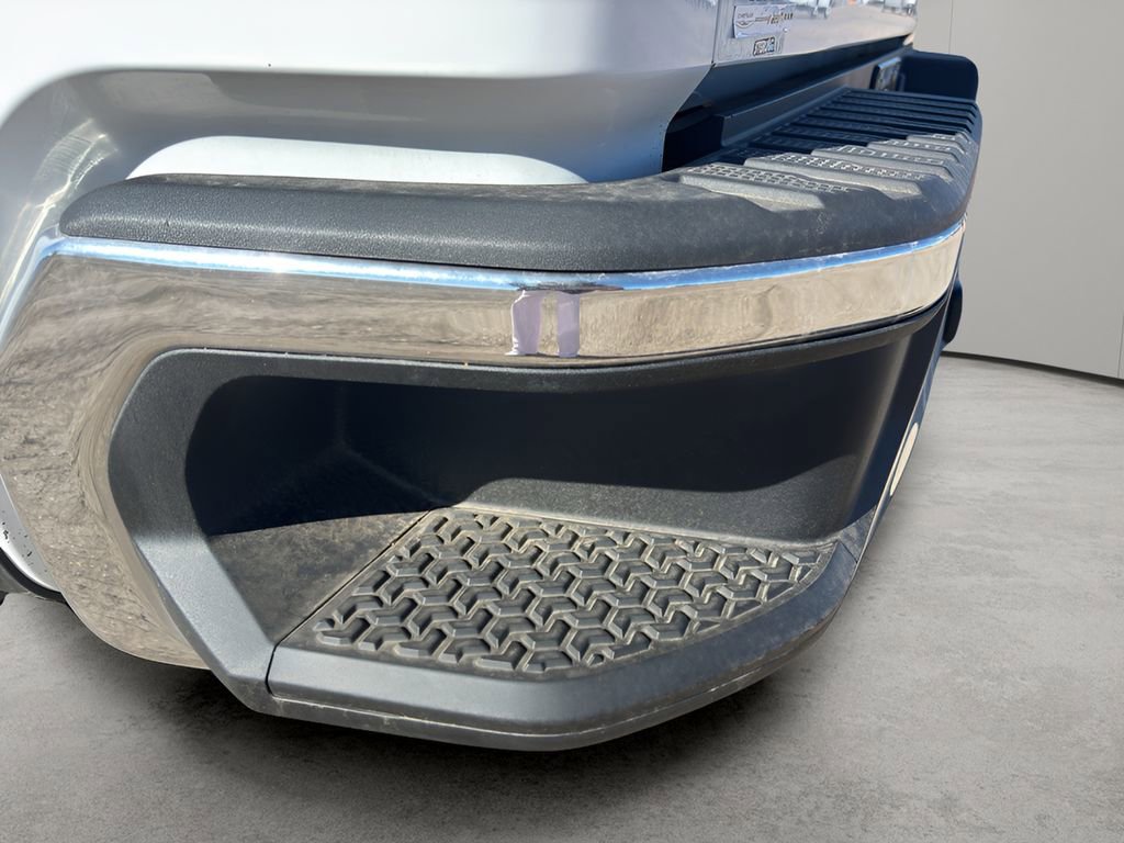 Used 2022 Chevrolet Silverado 1500 LT w/ Bed Protection Package image 30