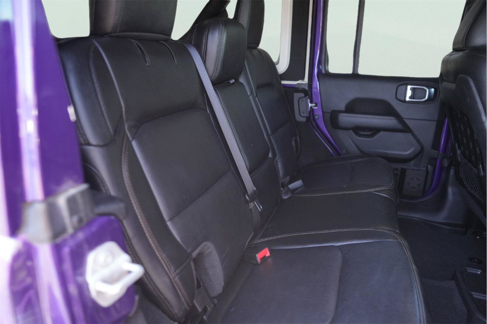Used 2023 Jeep Wrangler Unlimited Rubicon 392 w/ Xtreme Recon 35" Tire Package AWD/4WD image 18