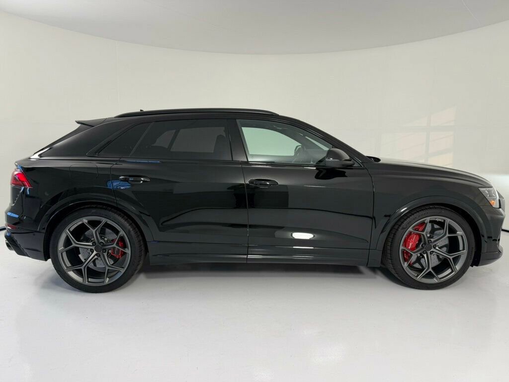New 2026 Audi RS Q8 performance image 8