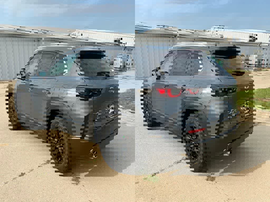 Used 2025 MAZDA CX-50 AWD 2.5 S w/ Premium Package image 4