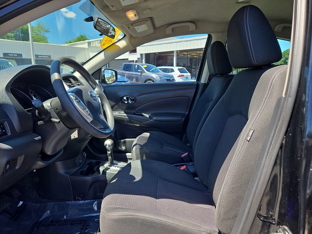 Used 2018 Nissan Versa SV FWD image 19
