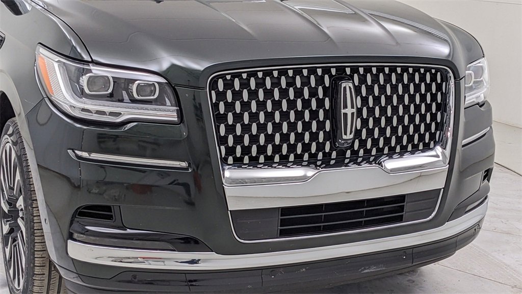 Used 2023 Lincoln Navigator Black Label image 46