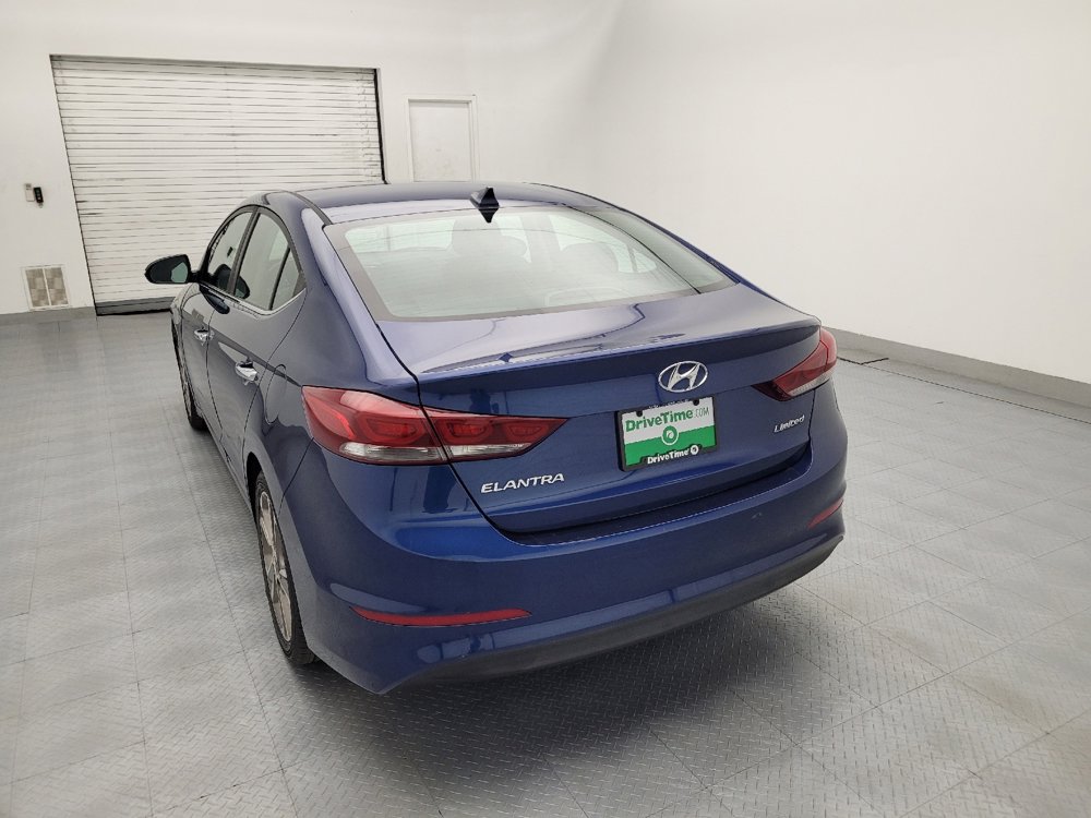 Used 2017 Hyundai Elantra Limited image 6