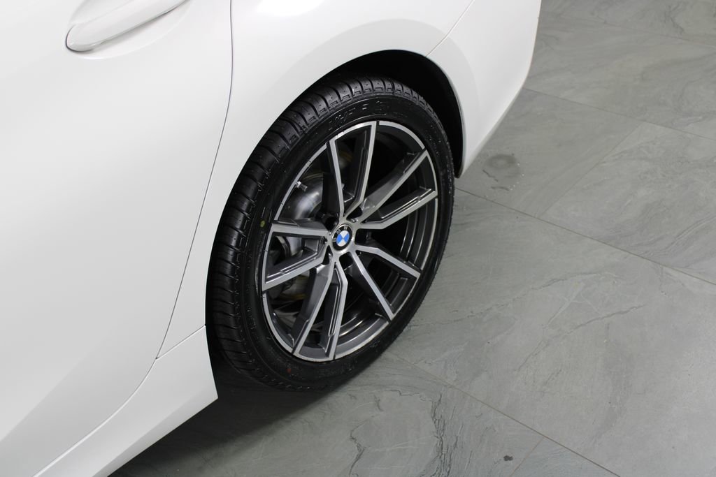 Used 2022 BMW 330i Sedan image 12