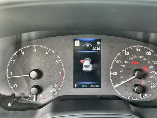 Used 2023 Toyota Corolla Cross LE image 24