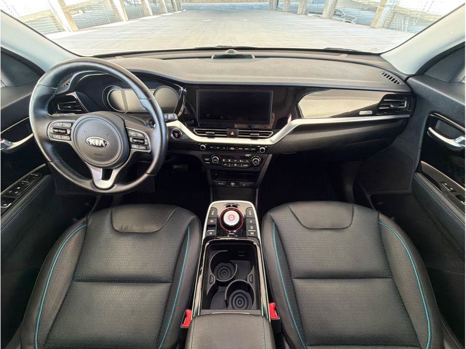 Used 2020 Kia Niro EX Premium w/ Cold Weather Package FWD image 15