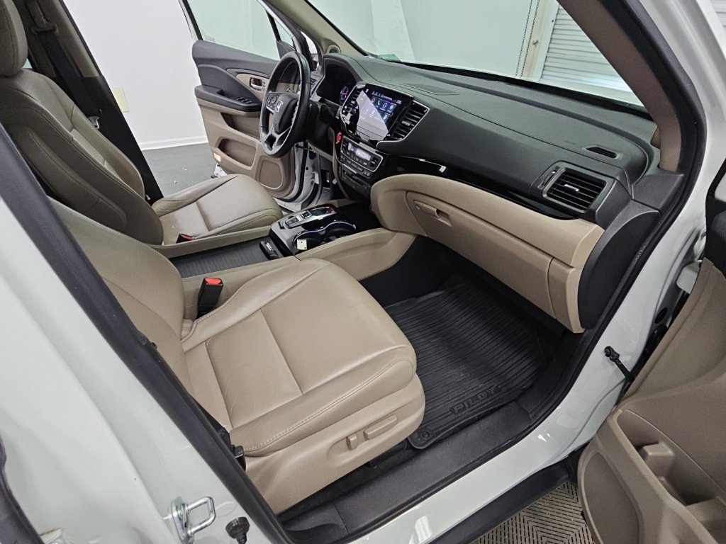 Used 2022 Honda Pilot Touring image 42