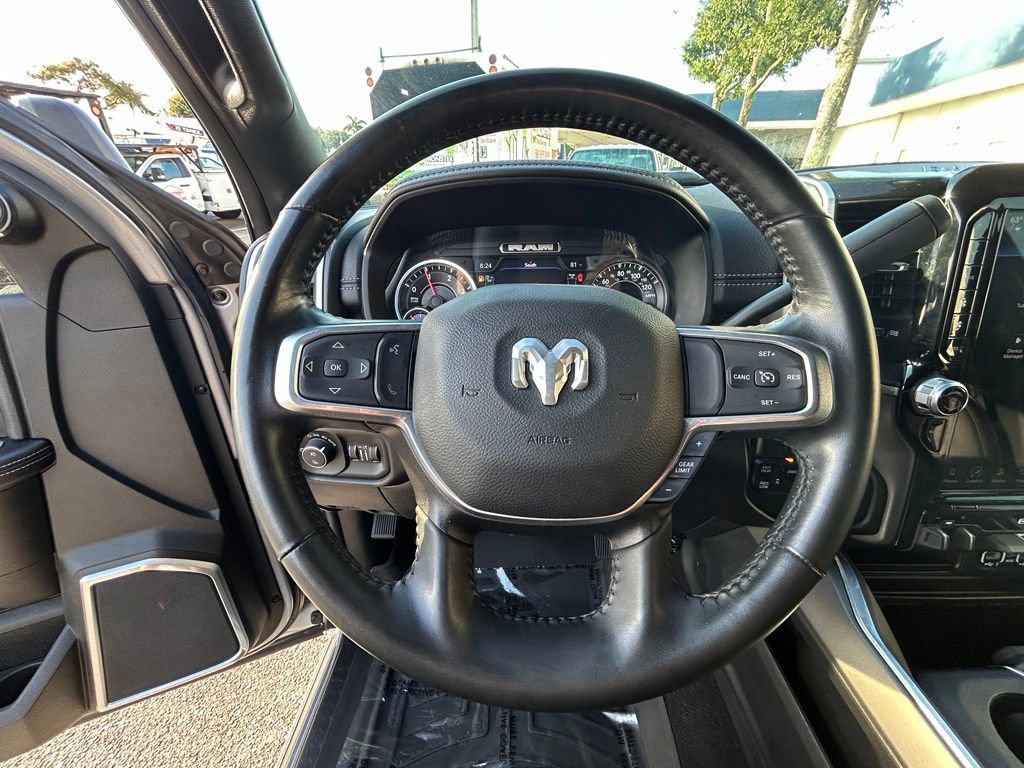 Used 2023 RAM 2500 Laramie AWD/4WD image 16