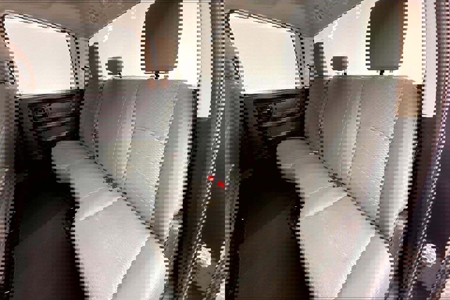 Used 2017 RAM 1500 Express w/ Express Value Package image 19