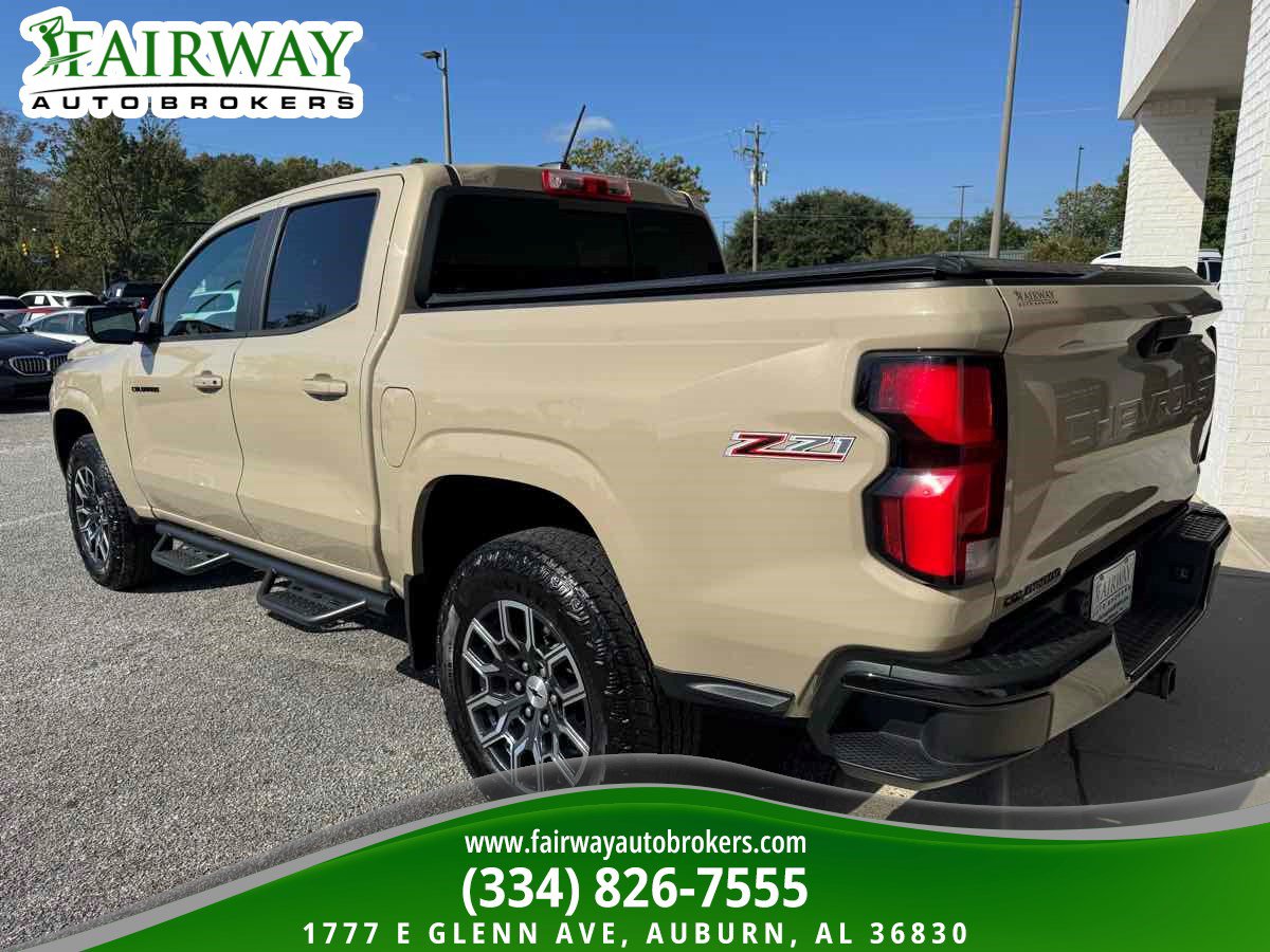 Used 2023 Chevrolet Colorado Z71 AWD/4WD image 8