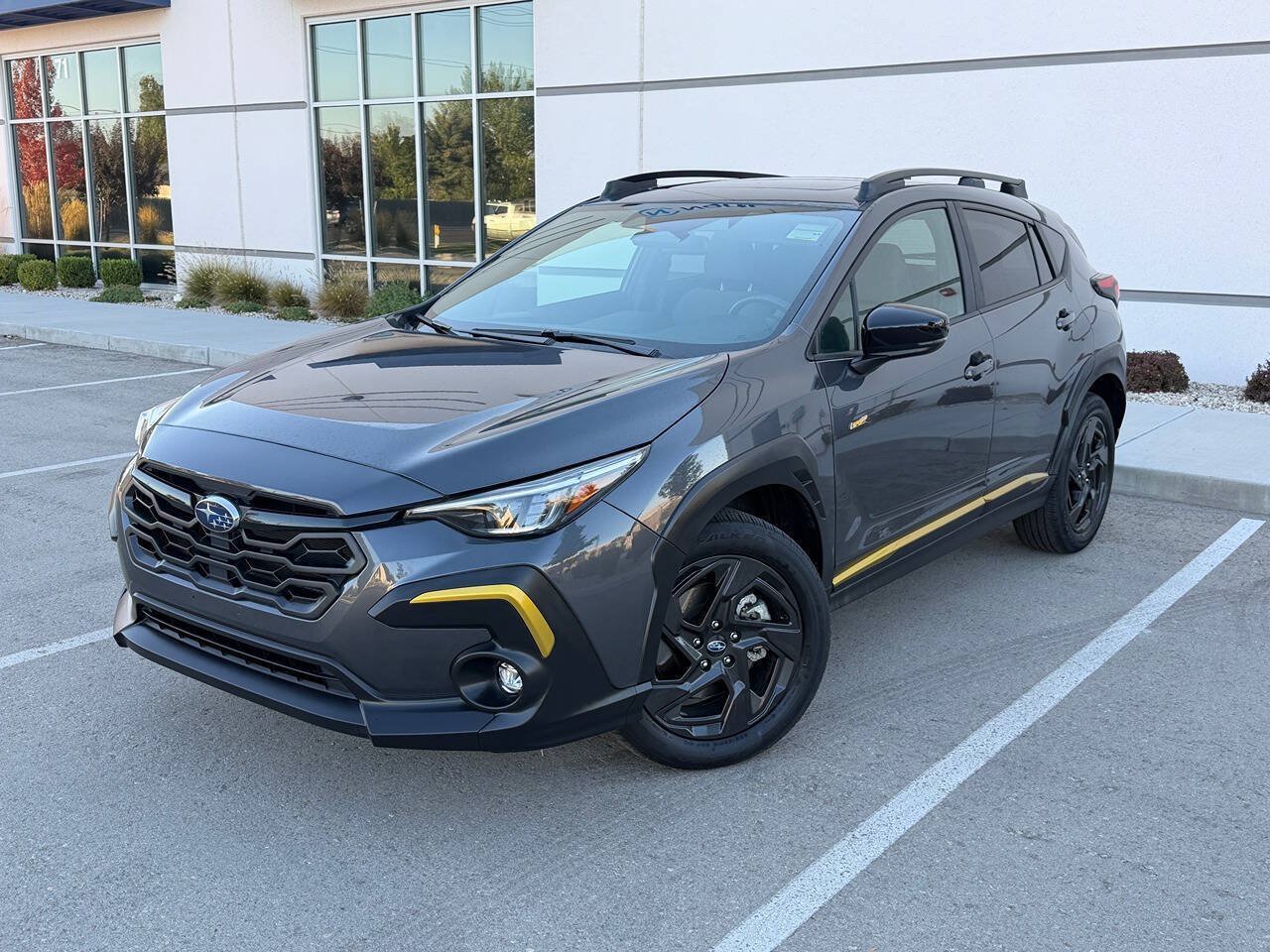 Used 2025 Subaru Crosstrek 2.5i Sport AWD/4WD image 2