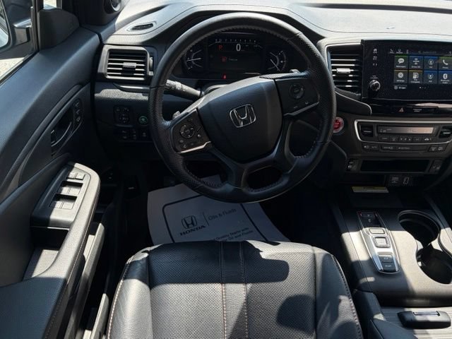Used 2023 Honda Passport TrailSport image 35