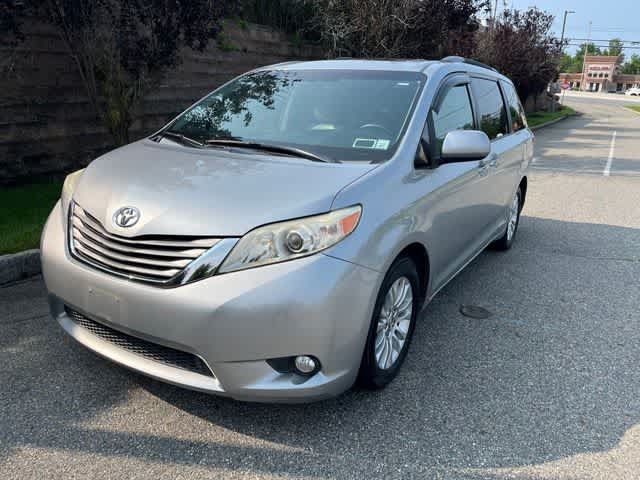 Used 2015 Toyota Sienna XLE w/ XLE Navigation Package