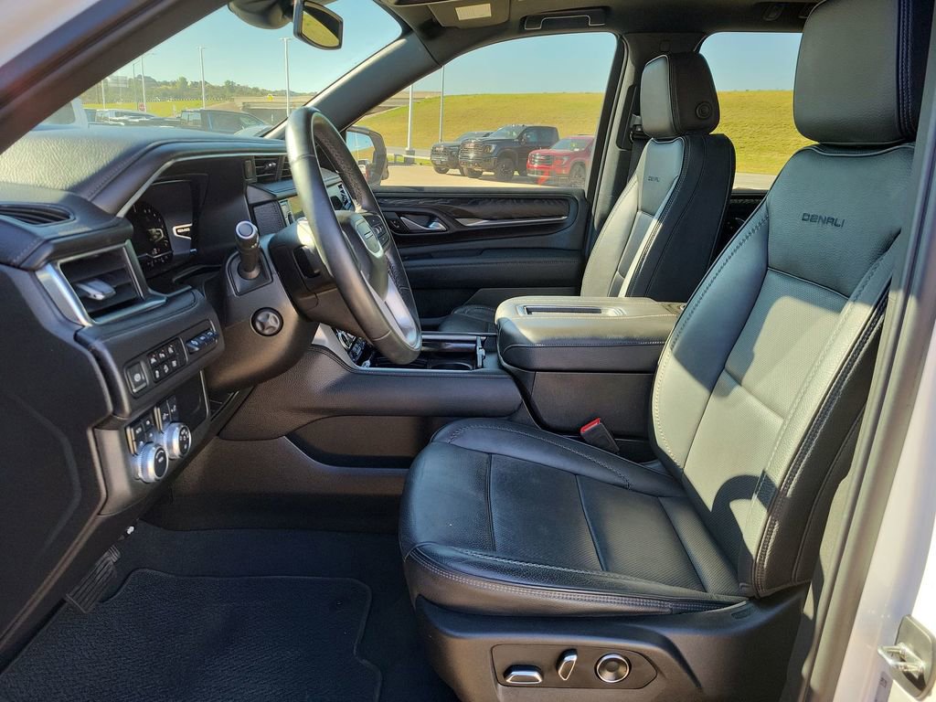 Certified 2023 GMC Yukon XL Denali image 20