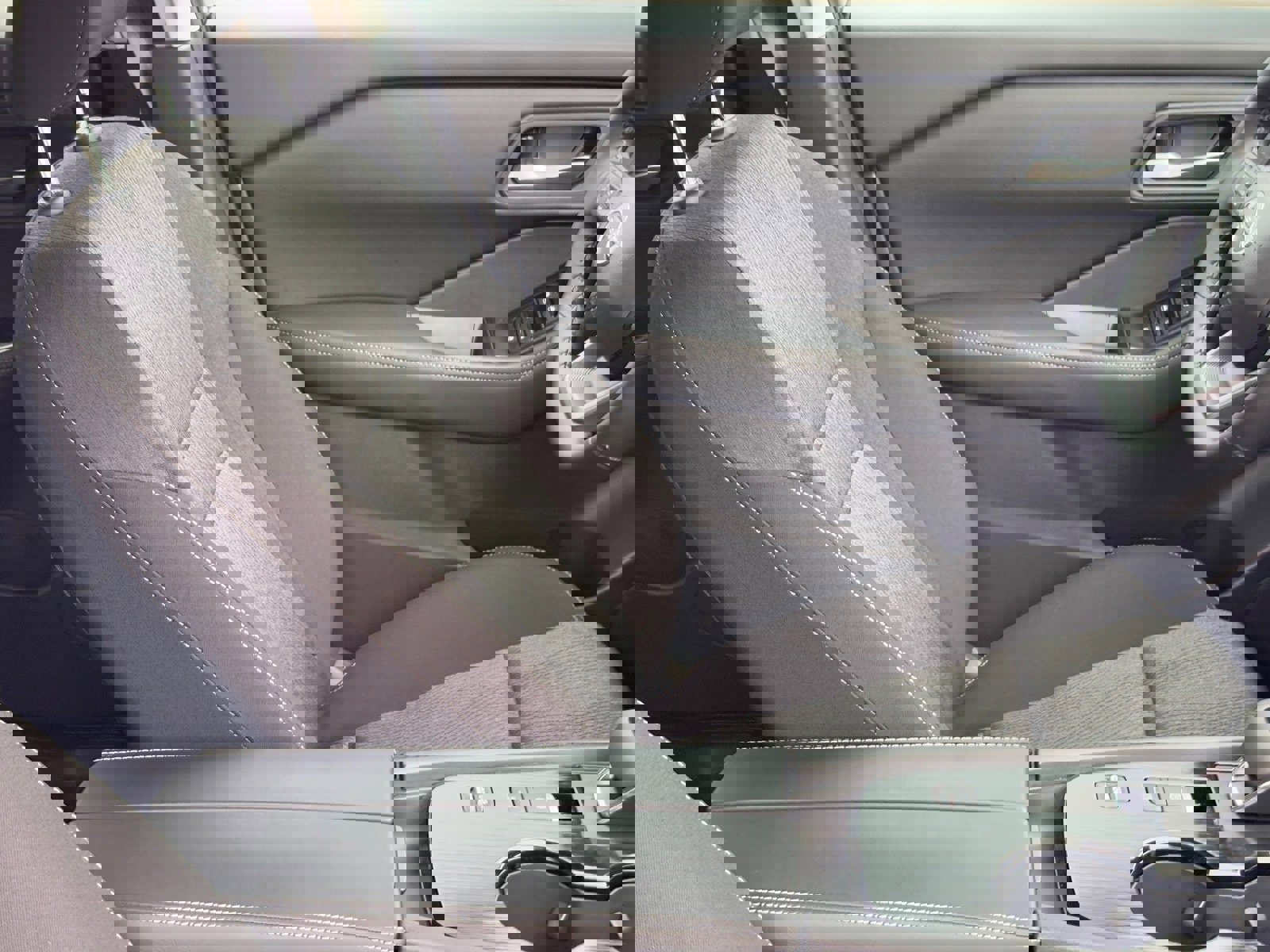 New 2026 Nissan Rogue SV w/ Cold Weather Package image 12