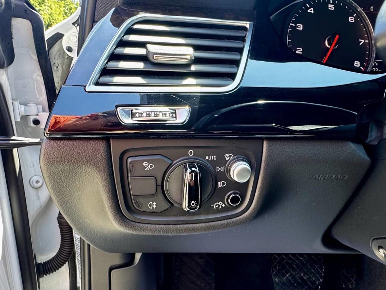 Used 2016 Audi A8 L 3.0T w/ Executive Package image 19