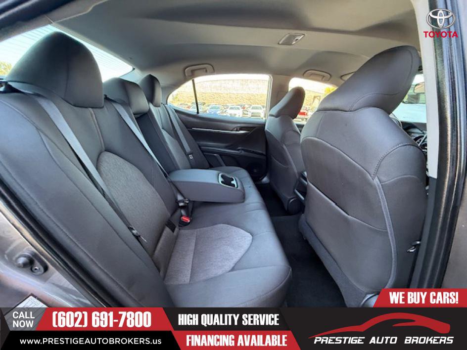 Used 2020 Toyota Camry LE image 37