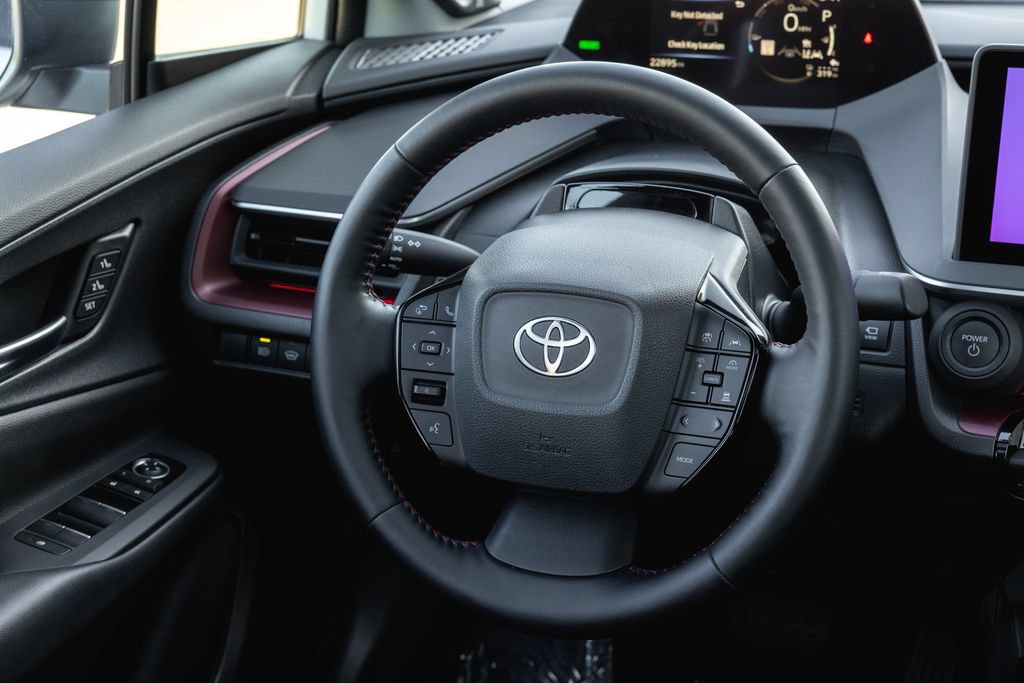 Certified 2024 Toyota Prius Prime Premium w/ Advanced Technology Package FWD image 27