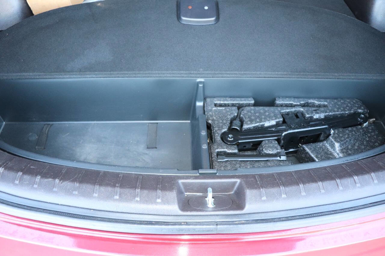 Used 2013 Hyundai Santa Fe Sport 2.0T w/ Technology Pkg image 59