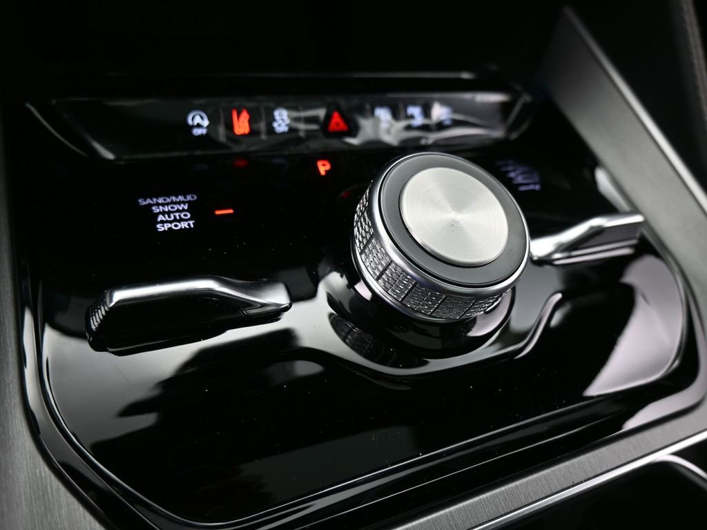 New 2026 Jeep Grand Wagoneer L Limited image 25