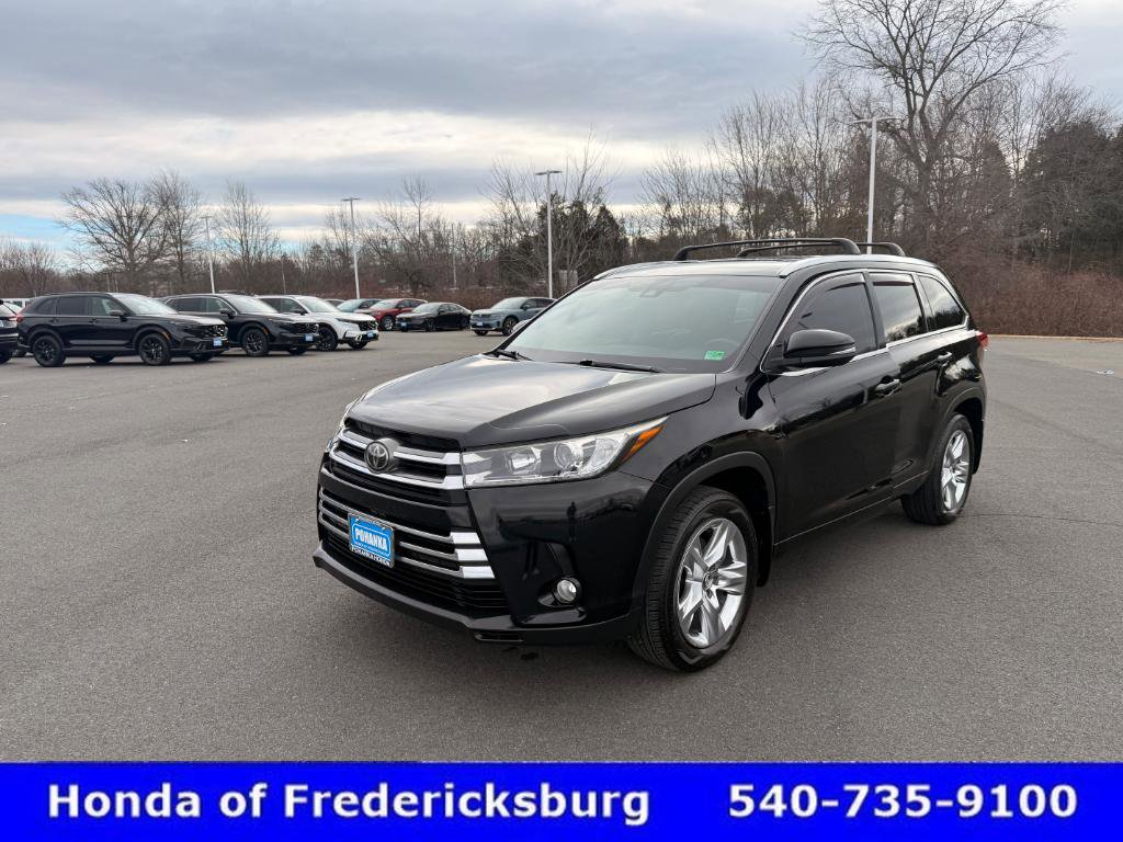 Used 2017 Toyota Highlander Limited video 2