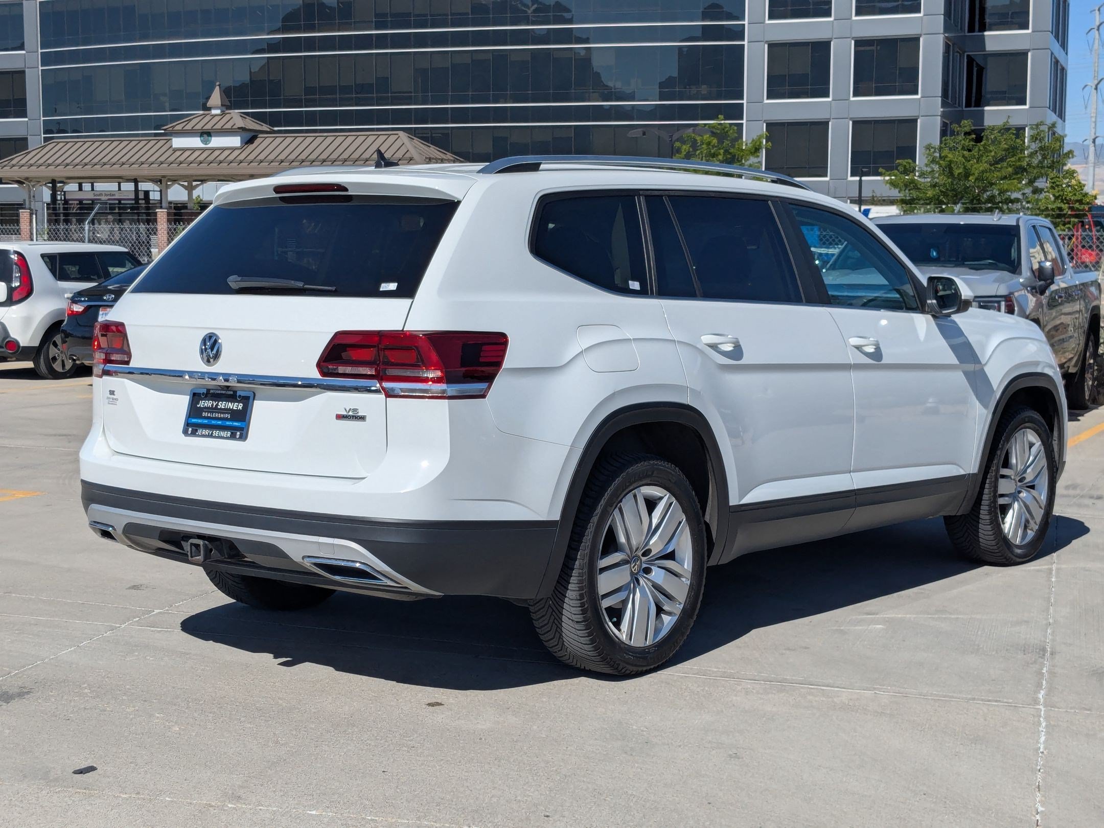 Used 2019 Volkswagen Atlas SE AWD/4WD image 6