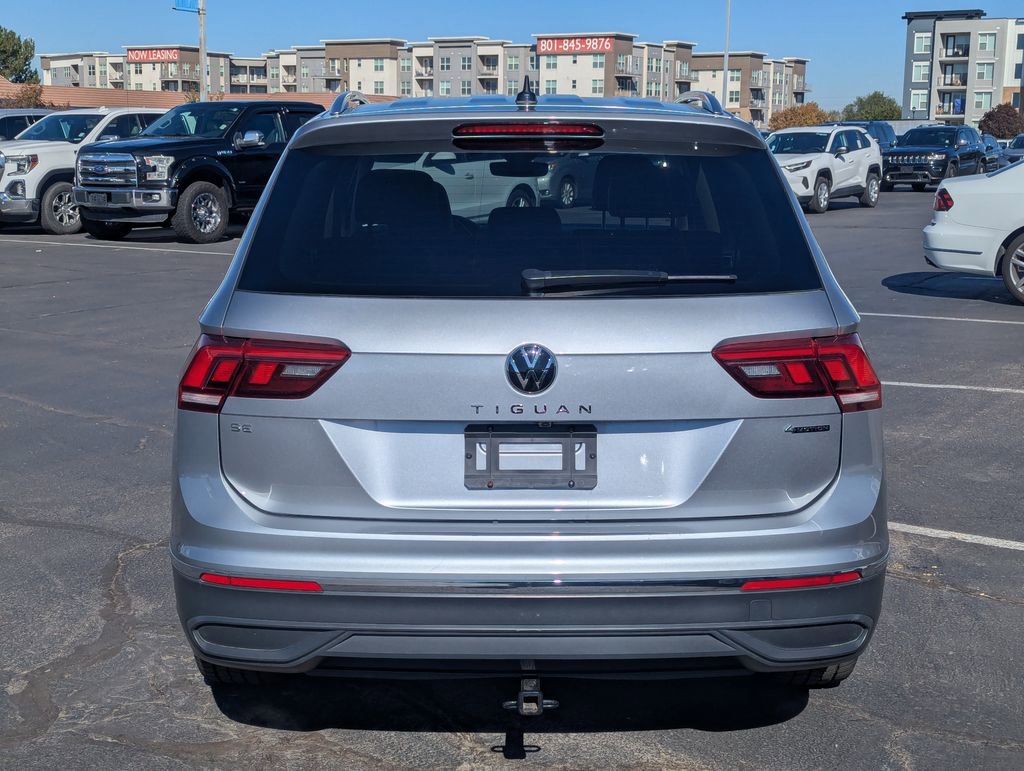 Used 2024 Volkswagen Tiguan SE image 6