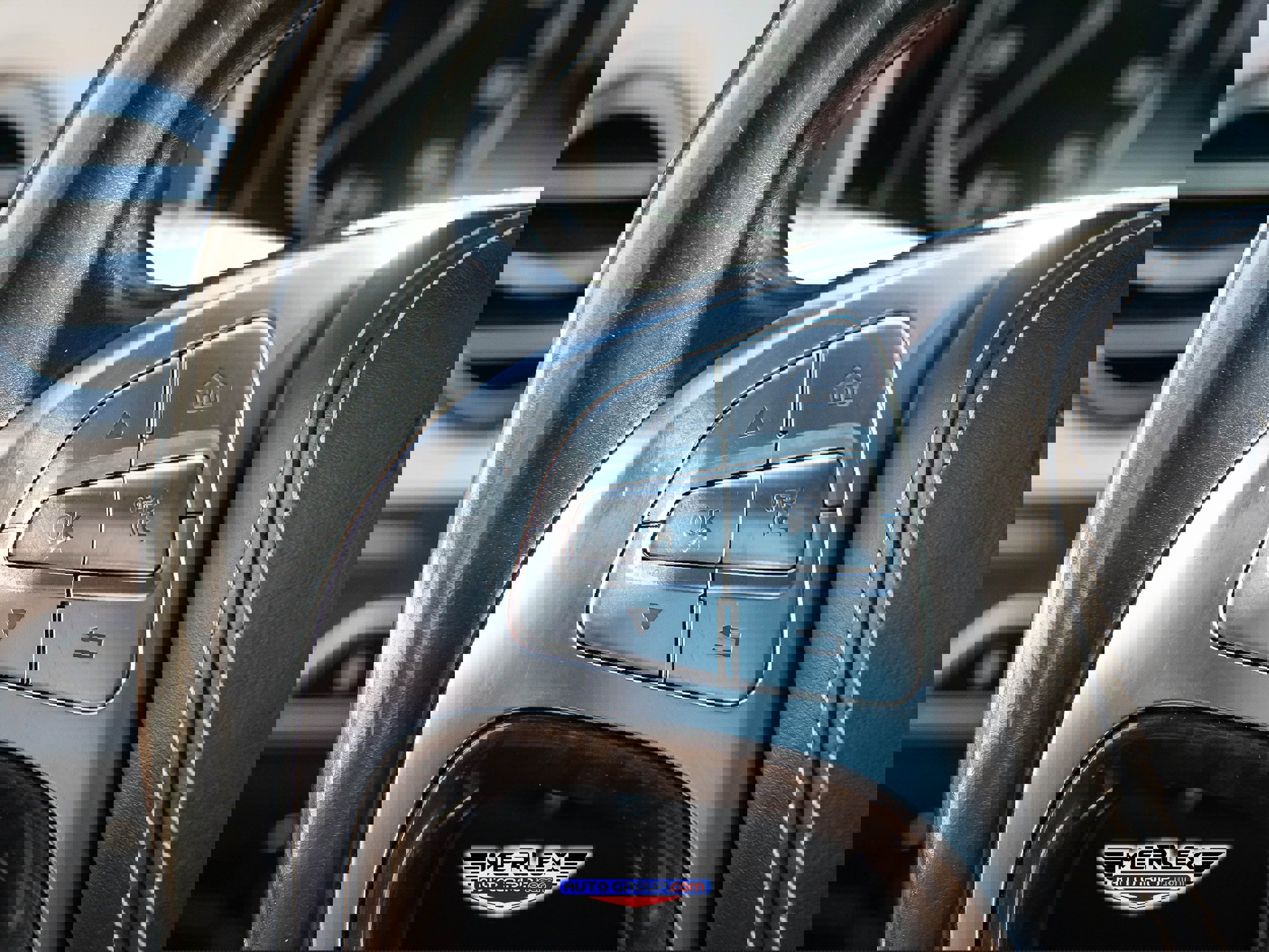 Used 2015 Mercedes-Benz S 550 Sedan image 24