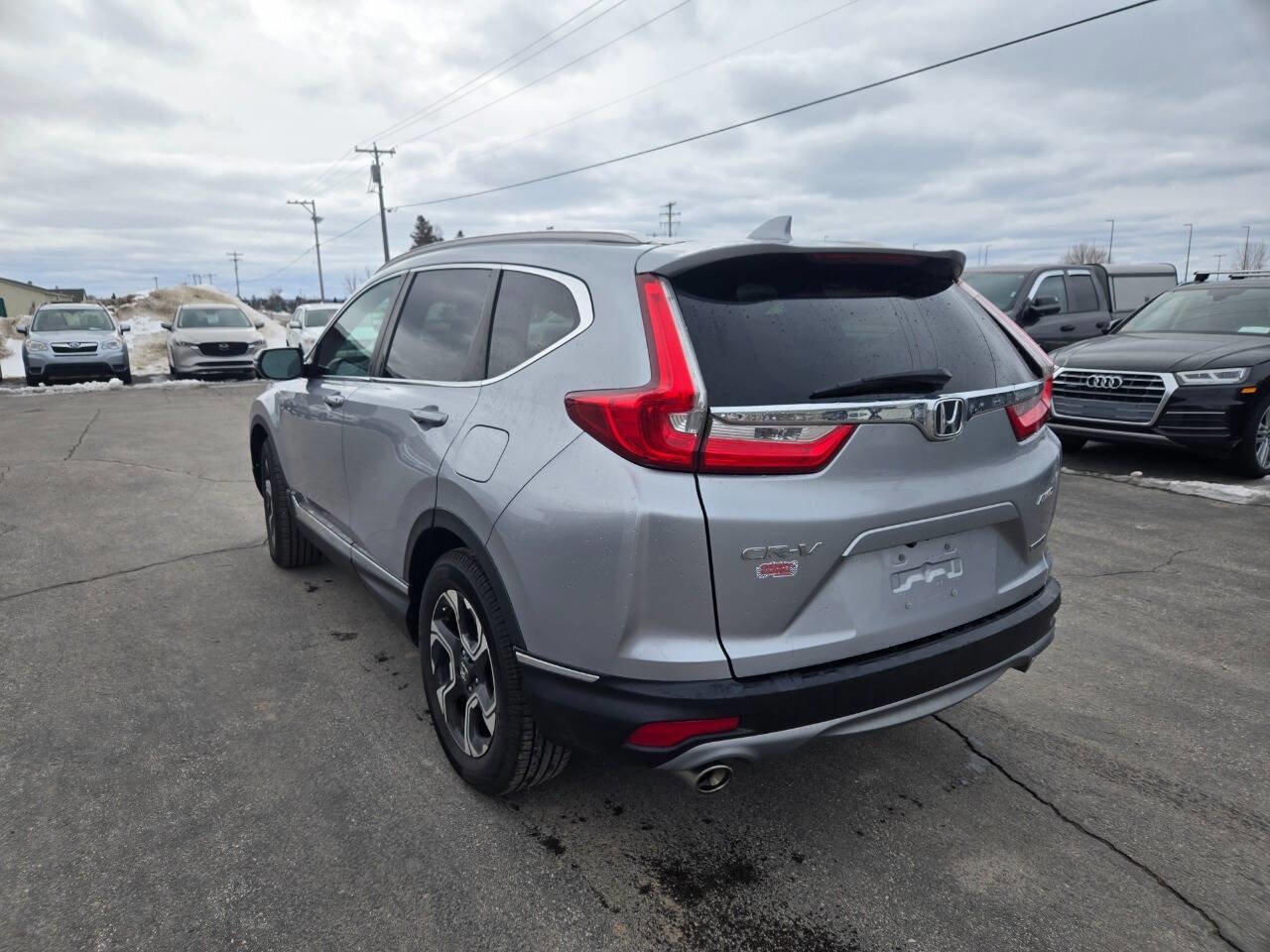 Used 2017 Honda CR-V Touring image 5