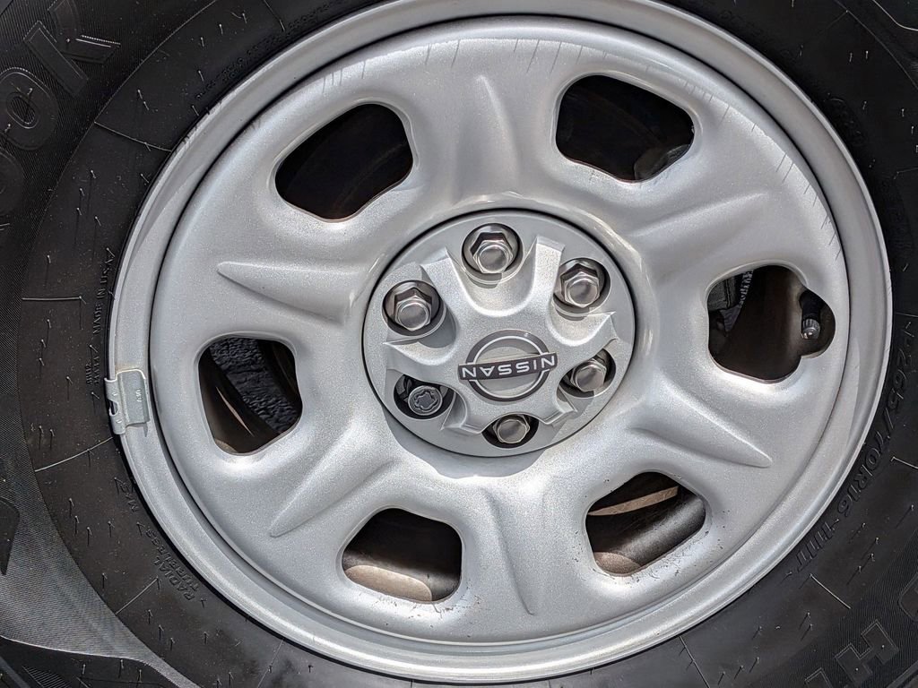 Used 2024 Nissan Frontier S w/ Technology Package RWD image 23