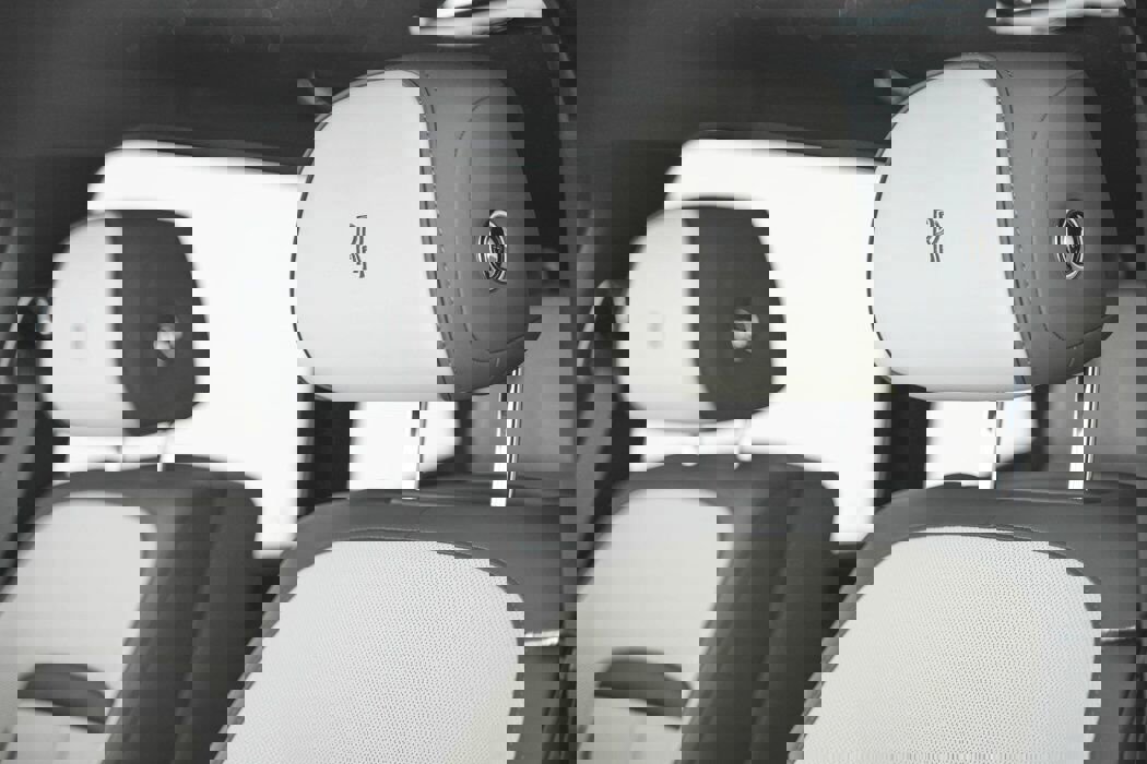 New 2025 Rolls-Royce Cullinan Black Badge image 45