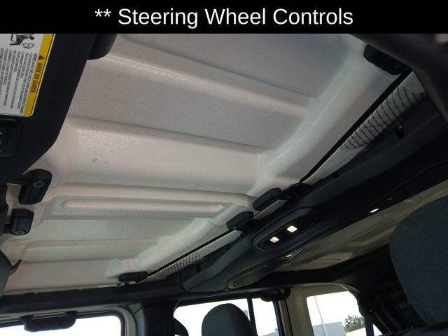 New 2024 Jeep Wrangler Unlimited Rubicon w/ Technology Group image 23