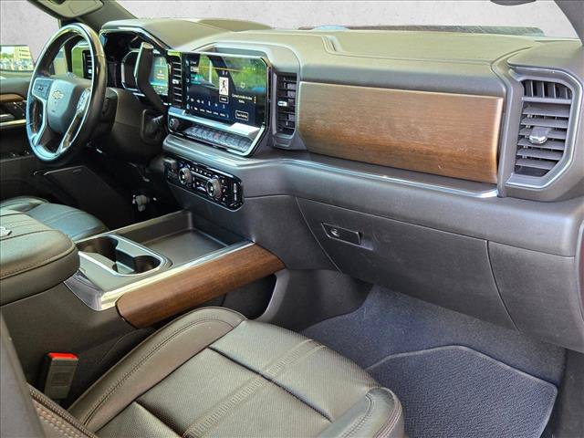 Used 2024 Chevrolet Silverado 3500 High Country w/ High Country Premium Package AWD/4WD image 22