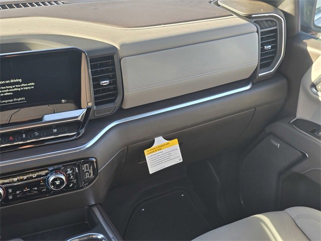 New 2026 GMC Sierra 1500 SLT image 14