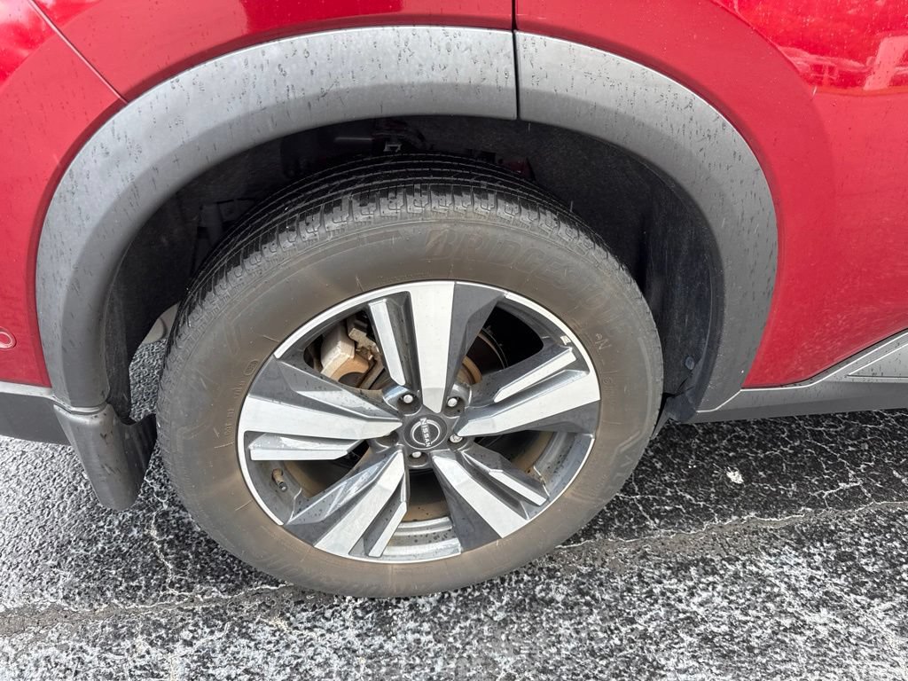 Certified 2024 Nissan Rogue SL w/ SL Premium Package FWD image 3