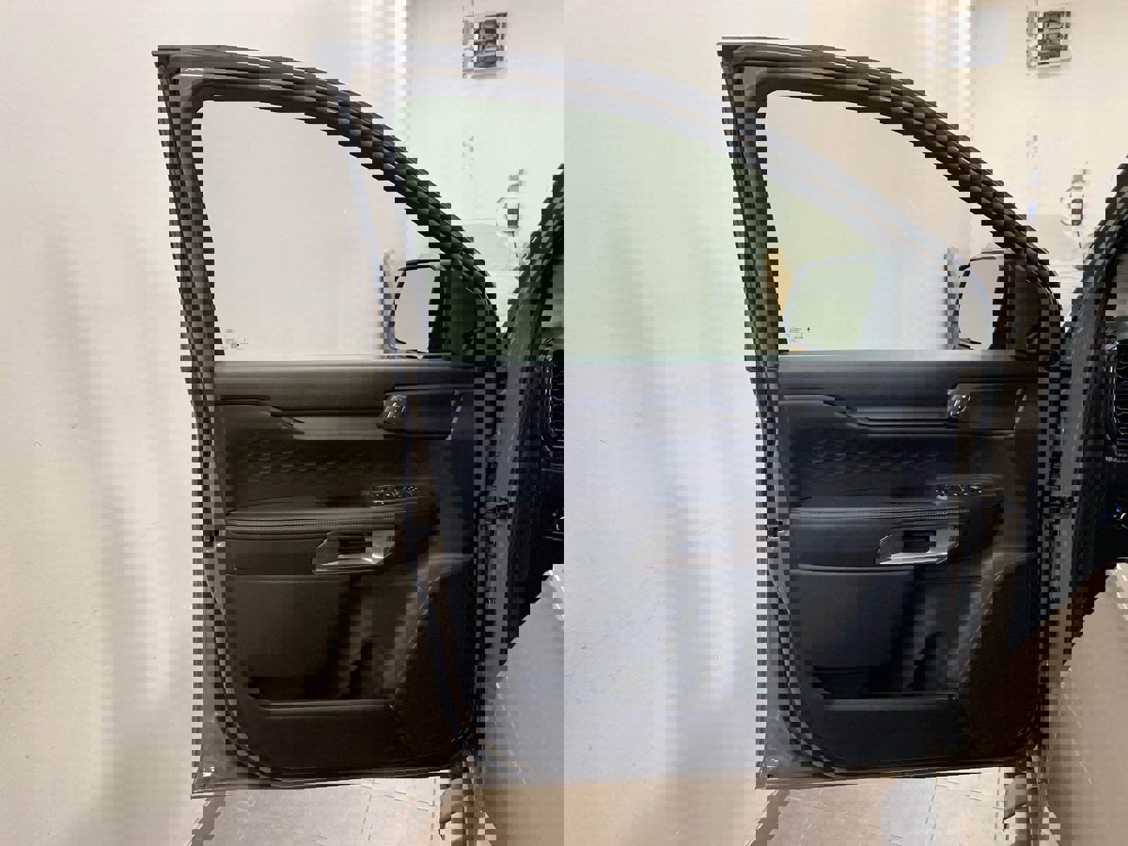 New 2025 Ford Ranger XLT w/ Equipment Group 301A High image 21